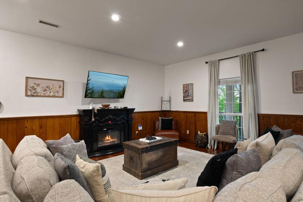 Ski Mountain Manor | Photo 7