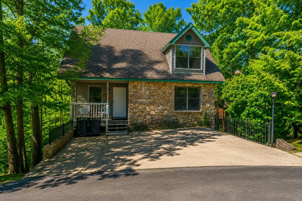 Featured Property Cockadoodle House