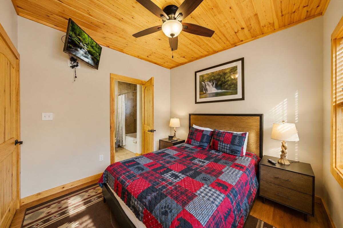 Red Oak Hideaway | Photo 11