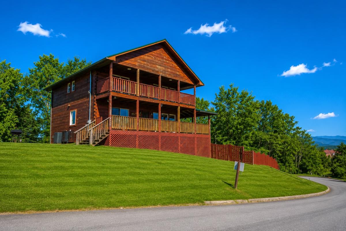 Deer Lodge | Photo 49