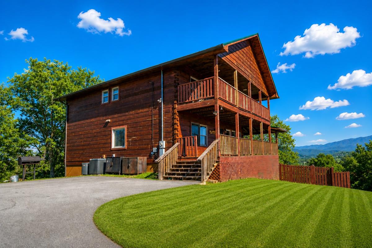 Deer Lodge | Photo 48