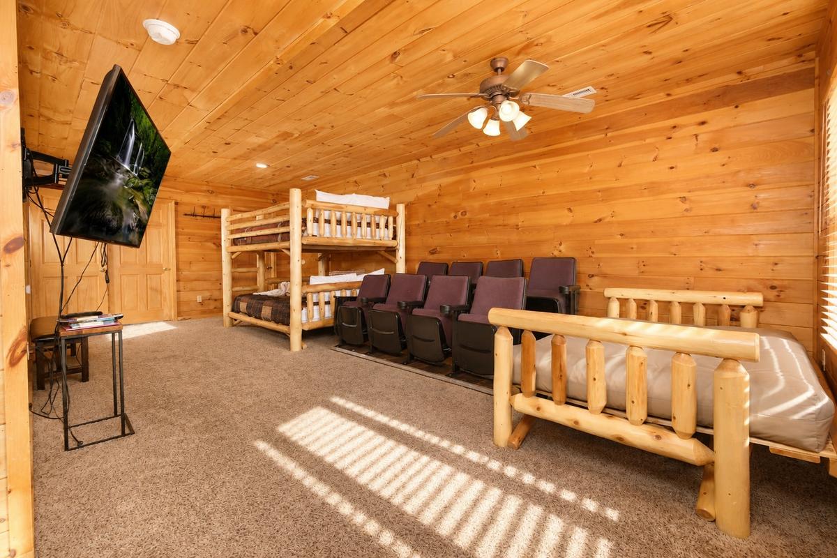 Deer Lodge | Photo 32