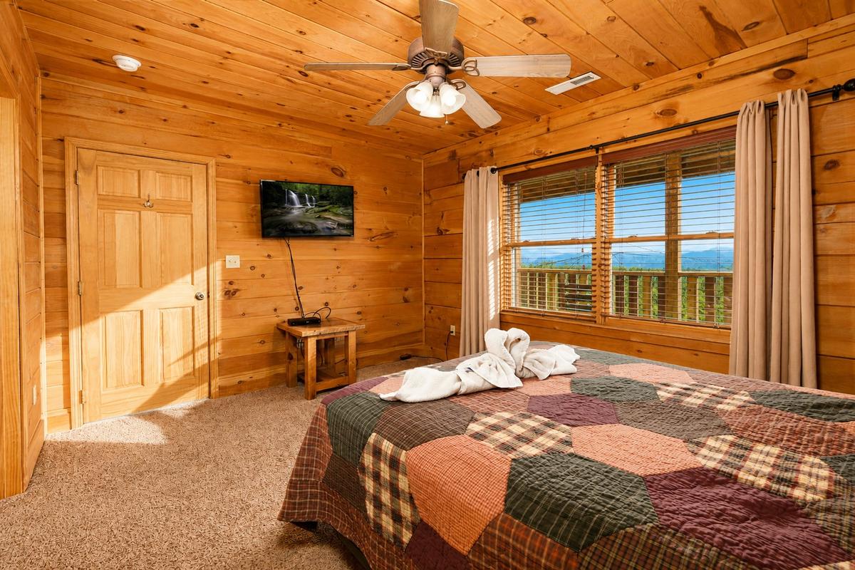 Deer Lodge | Photo 26
