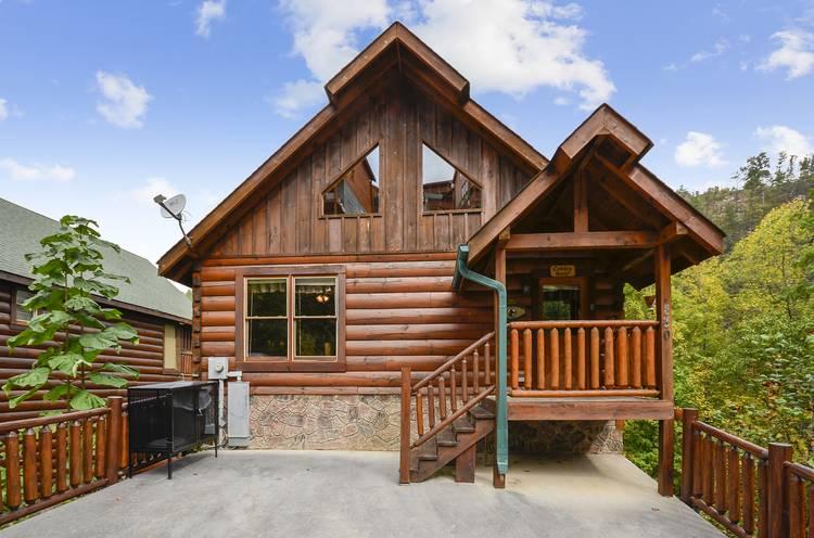 Cubby Bear Cabin