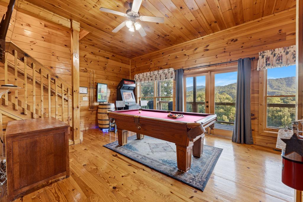 Amazing Rocky Top Views