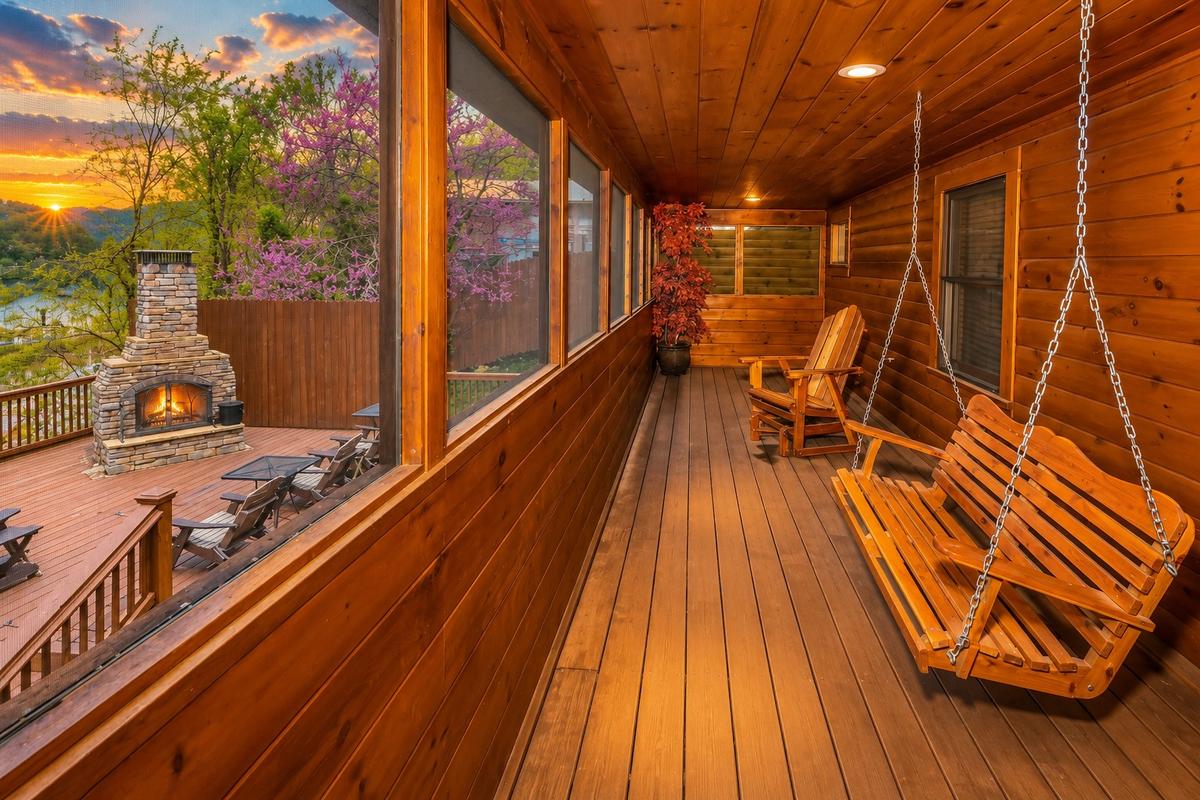 Grand Getaway Lodge