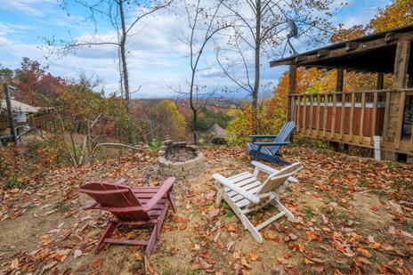 Bluff Mountain Hideaway