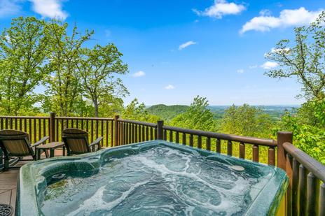 Peekin' Over Pigeon Forge