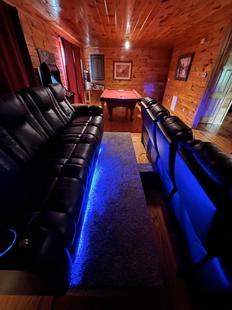 Luxury Theatre Cabin