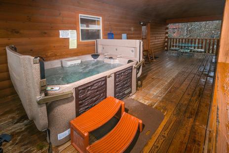 Luxury Theatre Cabin