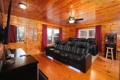 Luxury Theatre Cabin