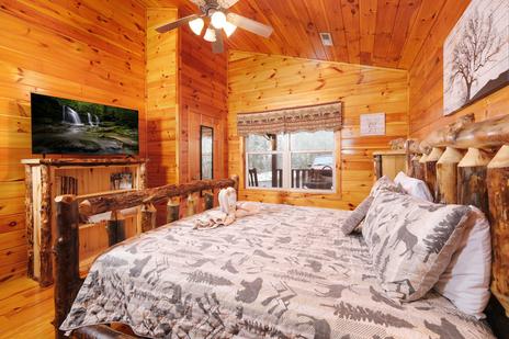 Luxury Theatre Cabin