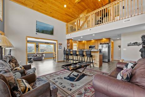 Honey Bear Lodge