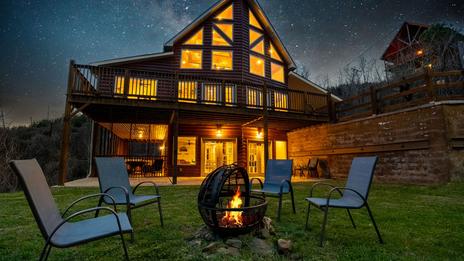 Honey Bear Lodge
